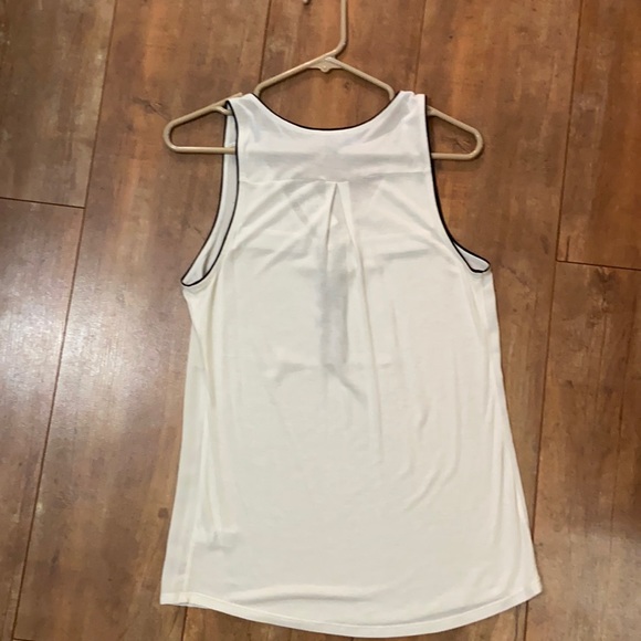 Express loose fit tank. NWT - Picture 2 of 4